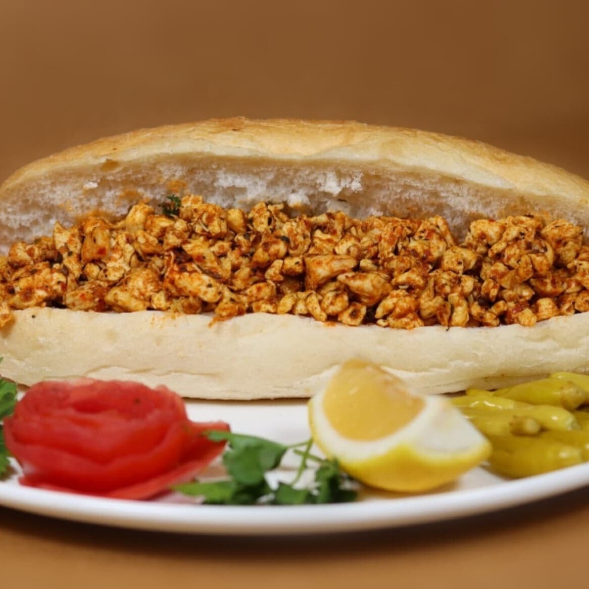 Tam Ekmek Arası Double Tavuk Tantuni